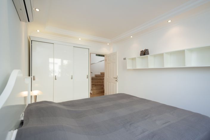 Image No.13-3 Bed Villa for sale