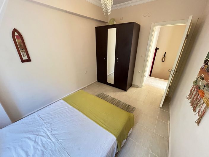 Image No.20-3 Bed Apartment for sale