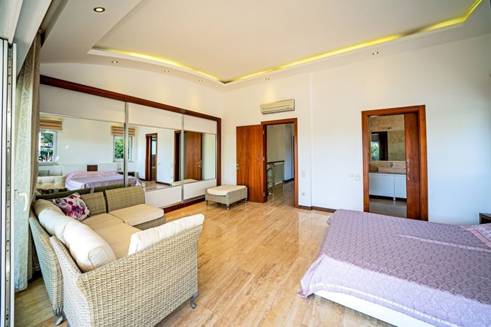 Image No.15-3 Bed Penthouse for sale