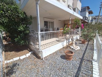 Semi-Detached Villa For Sale In Akbuk, Didim – Beautifully kept garden