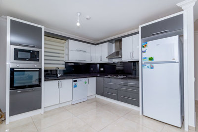 Exceptional Apartment For Sale In Kargicak, Alanya - Fully fitted kitchen