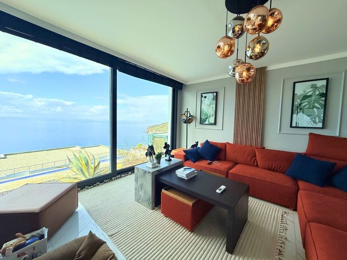 Image No.10-4 Bed Villa for sale