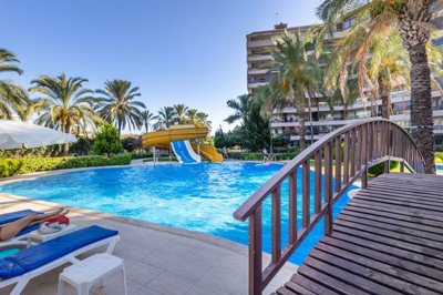 Exquisite Apartment For Sale In Alanya – Beautiful shared pool and terraces
