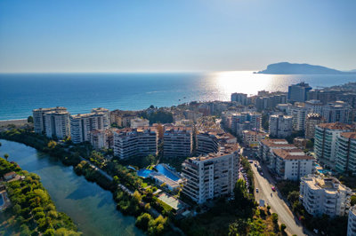 Exquisite Apartment For Sale In Alanya – Complex on the riverside
