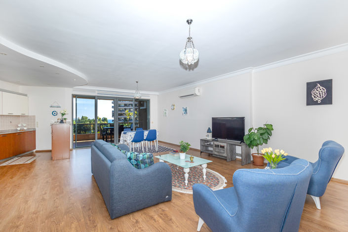 Image No.8-2 Bed Apartment for sale