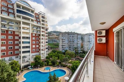 Notable Alanya Apartment For Sale In Cikcilli - Balcony with views over the complex