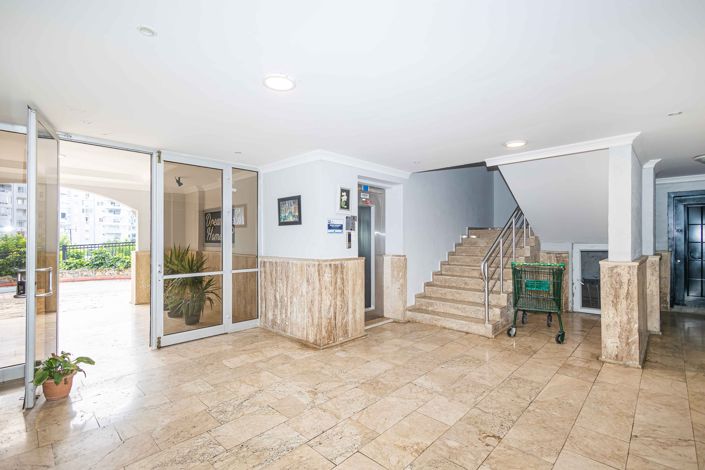 Image No.22-2 Bed Apartment for sale