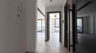 Indulgent One Bedroom Apartment For Sale In Alanya – Entrance hallway