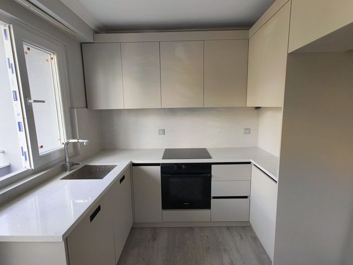 Image No.12-3 Bed Apartment for sale