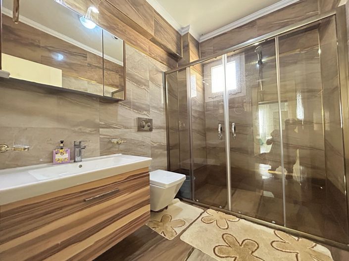 Image No.19-3 Bed Penthouse for sale