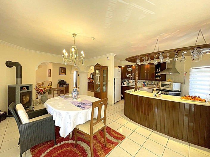 Image No.5-Villa de 4 chambres à vendre à Alanya