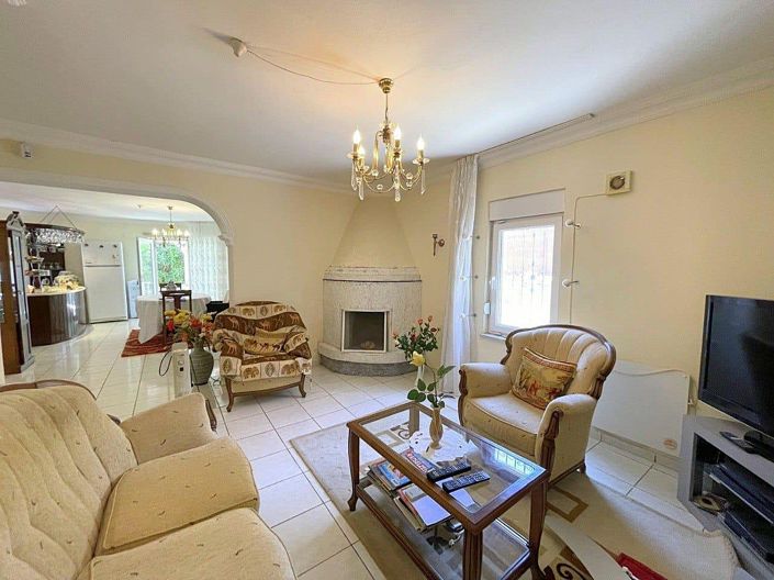 Image No.6-Villa de 4 chambres à vendre à Alanya