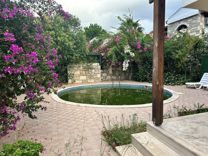 Image No.17-2 Bed Villa for sale