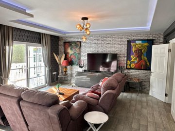 Impressive Villa For Sale In Uzumlu, Fethiye - Gorgeous lounge