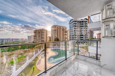 State Of The Art Alanya Apartment For Sale In Mahmutlar – Balcony views