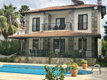 Charming Villa For Sale In Dalyan With A Private Pool & Garden - Elegant two-storey property