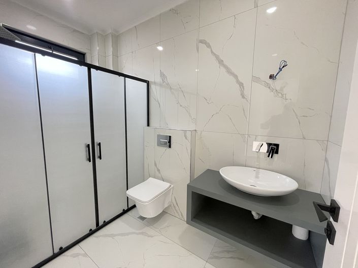 Image No.10-4 Bed Villa for sale