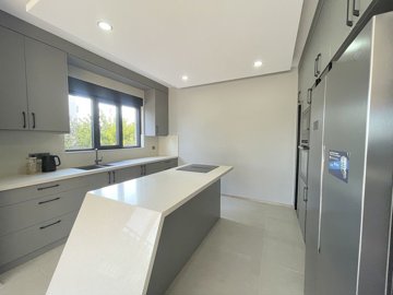 Luxury Property For Sale In Manavgat - Stylish kitchen island