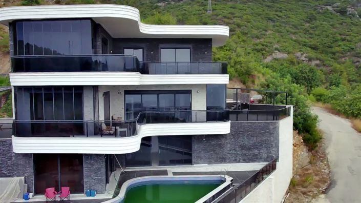 Image No.3-4 Bed Villa for sale