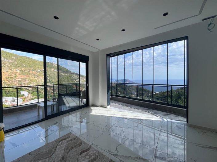 Image No.9-4 Bed Villa for sale