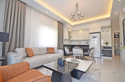 Sophisticated Alanya Investment Property For Sale - Open-plan living space