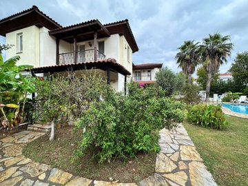 Traditional Detached Property In Dalyan For Sale - A detached villa with shared pool