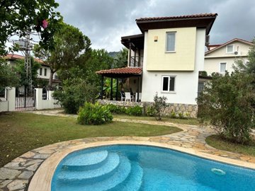 Traditional Detached Property In Dalyan For Sale - Scenic property in Gulpinar