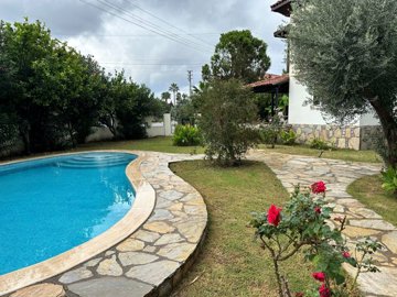 Traditional Detached Property In Dalyan For Sale - Pool and sunbathing terrace