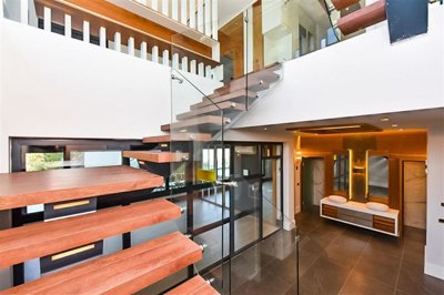 Ultra-Modern Smart Home Property For Sale In Alanya - Grand staircase