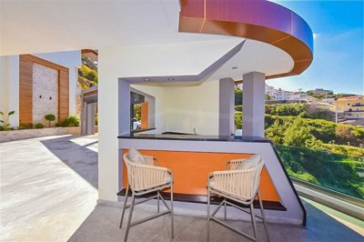 Ultra-Modern Smart Home Property For Sale In Alanya - Exterior seating area