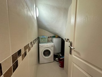 Superb Furnished Villa For Sale In Scenic Dalyan - Under stairs cupboard for storage