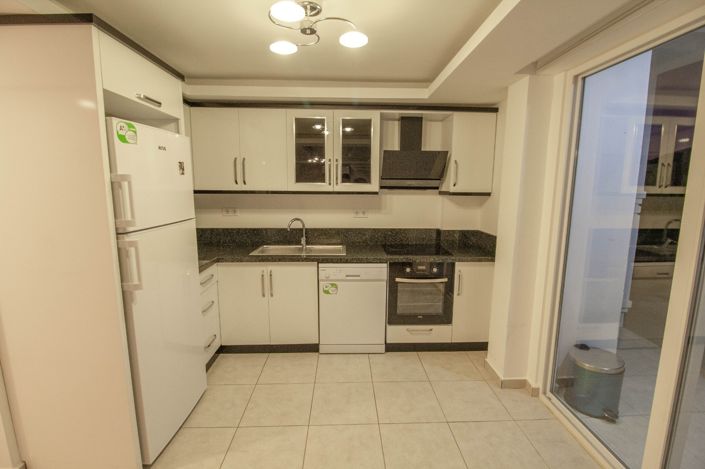 Image No.7-4 Bed Villa for sale