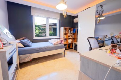 Elegant Detached Villa For Sale In Alanya – Third bedroom