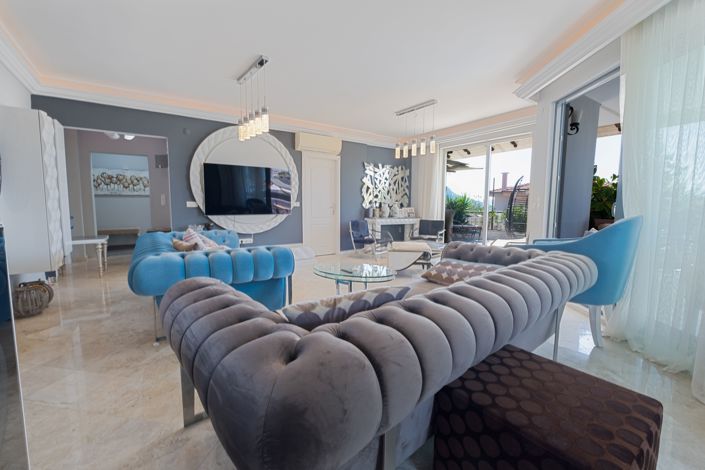 Image No.4-6 Bed Villa for sale