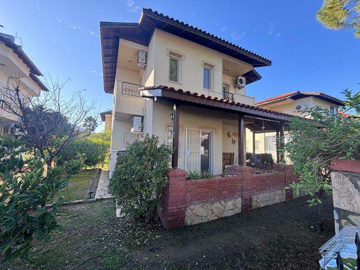 Image No.20-3 Bed Villa for sale