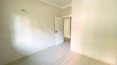 Modern Kusadasi Garden Apartments For Sale - Great-sized bedroom