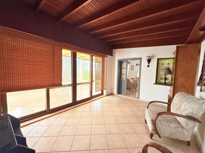 Image No.10-3 Bed Villa for sale