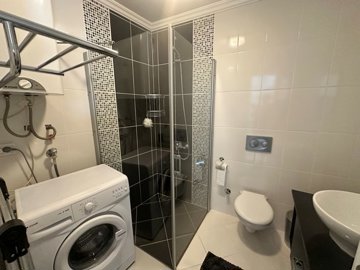 Delightful Riverside Apartment For Sale In Dalyan - Luxury shower room