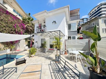 Stunning Fully Furnished Property For Sale In Alanya - A beautiful property with sunny exterior