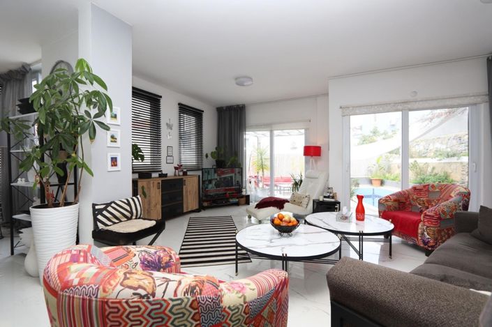 Image No.5-5 Bed Villa for sale