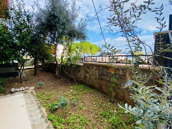 Image No.21-3 Bed Apartment for sale