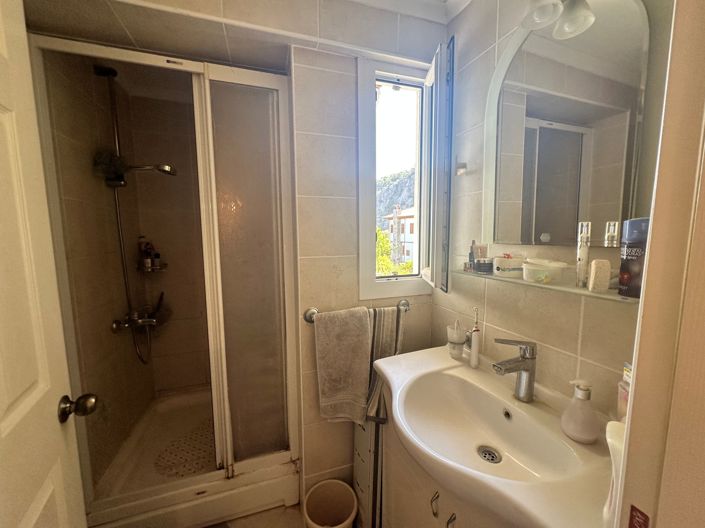 Image No.16-2 Bed Villa for sale