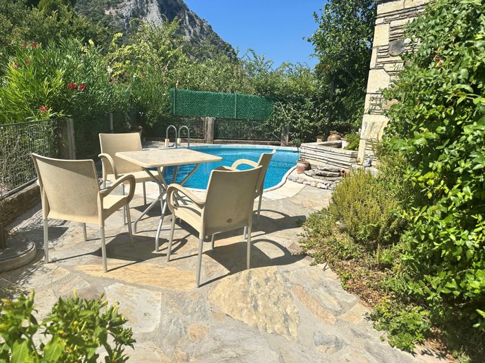 Image No.17-2 Bed Villa for sale