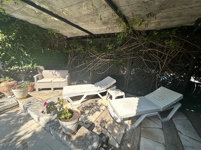 Image No.19-2 Bed Villa for sale