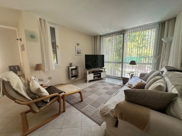 Idyllic Dalyan Villa For Sale In Okcular, Ortaca - Lounge leading to the exterior