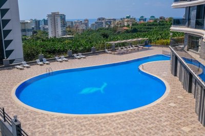 Two-Bedroom Apartment For Sale In Mahmutlar, Alanya – Shared pool and sunbathing terraces