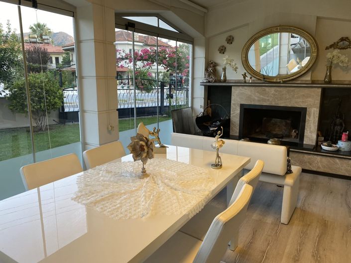 Image No.13-5 Bed Villa for sale