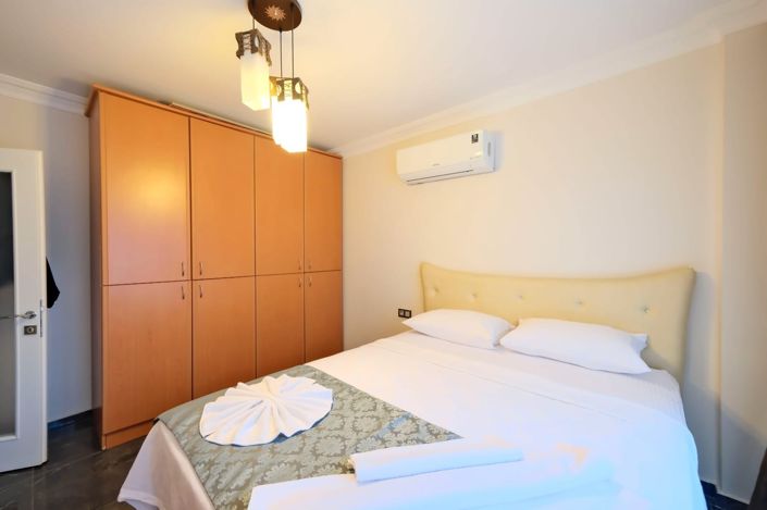 Image No.17-5 Bed Villa for sale