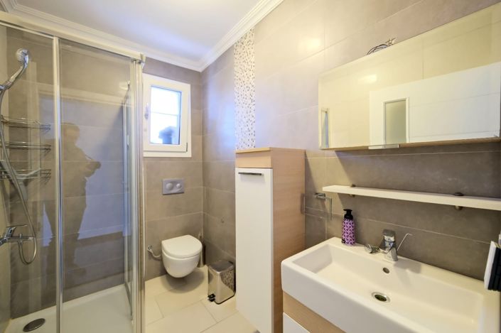 Image No.18-5 Bed Villa for sale