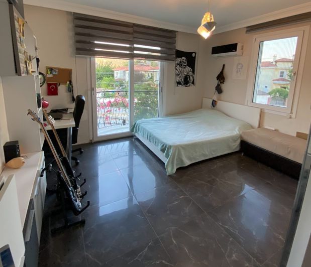 Image No.19-5 Bed Villa for sale